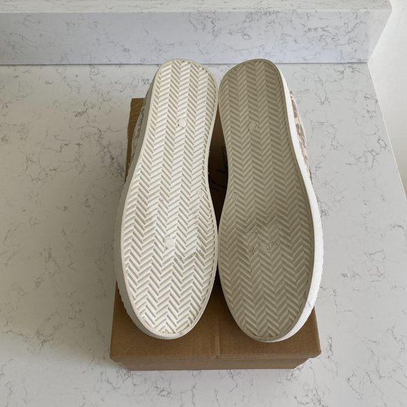 NWT Vintage Havana Bianca Light Camo Women’s Sneakers Size 10 - Picture 10 of 16